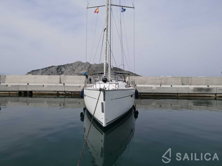 Bavaria 46 Cruiser - Yacht Charter Sailica