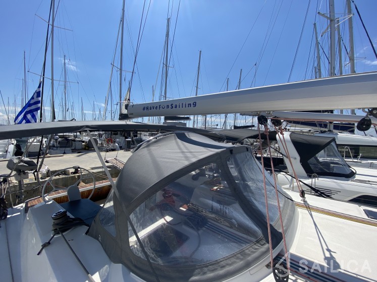 Bavaria 46 Cruiser - Yacht Charter Sailica