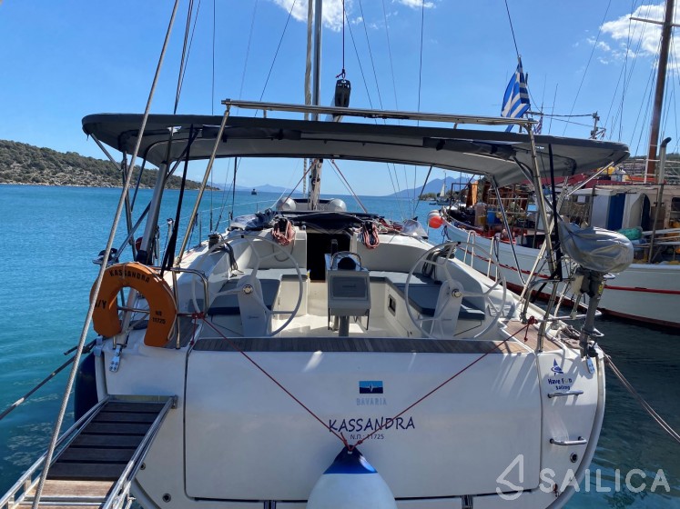 Bavaria 46 Cruiser - Yacht Charter Sailica
