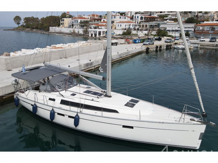 Bavaria 46 Cruiser - Yacht Charter Sailica
