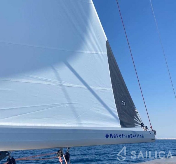 Bavaria 46 Cruiser - Yacht Charter Sailica