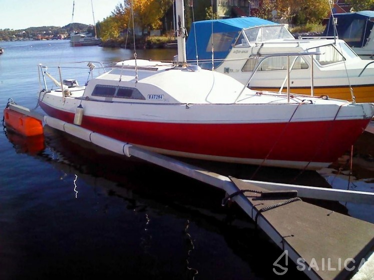 Hunter 19 - Yacht Charter Sailica