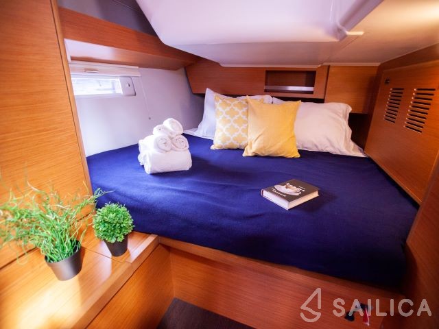 Dufour 430 - Yacht Charter Sailica