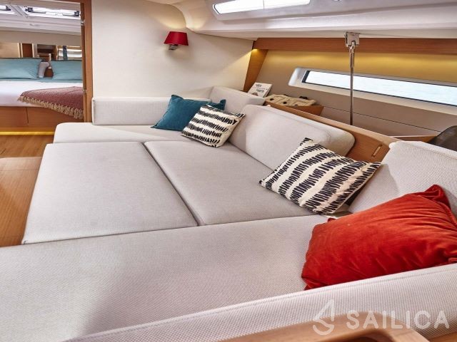 Sun Odyssey 440 - Yacht Charter Sailica