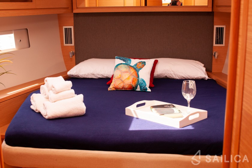 Dufour 530 - Yacht Charter Sailica