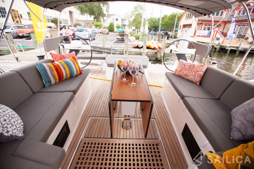 Dufour 530 - Yacht Charter Sailica