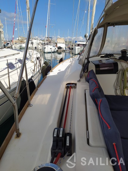 Sun Odyssey 409 - Yacht Charter Sailica