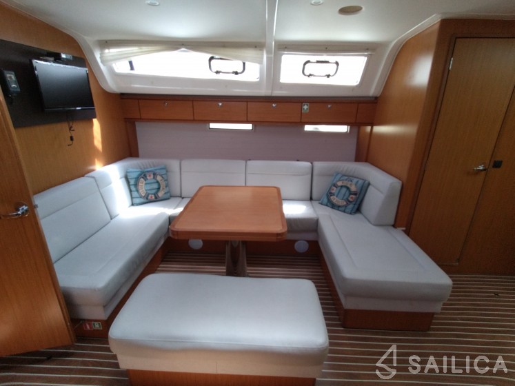 Bavaria 51 Cruiser - Yacht Charter Sailica
