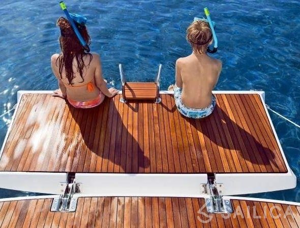 Bavaria Cruiser 41 - Yacht Charter Sailica