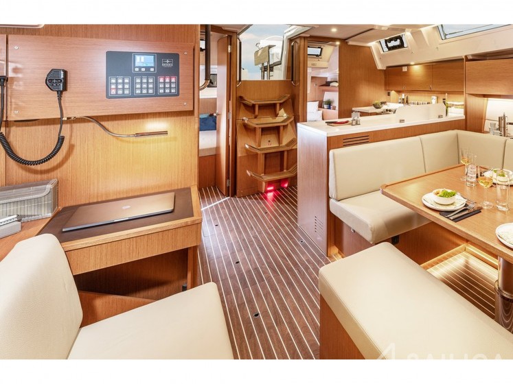 Bavaria C45 - Yacht Charter Sailica