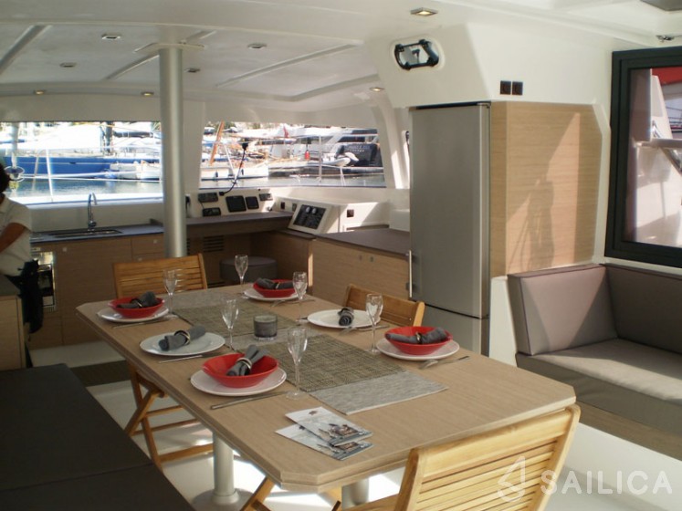 Bali 4.0 - Yacht Charter Sailica