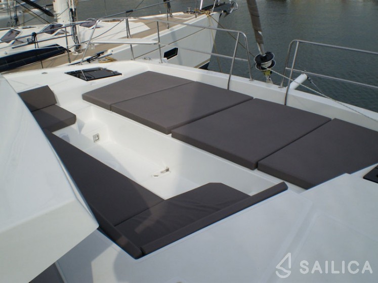 Bali 4.0 - Yacht Charter Sailica