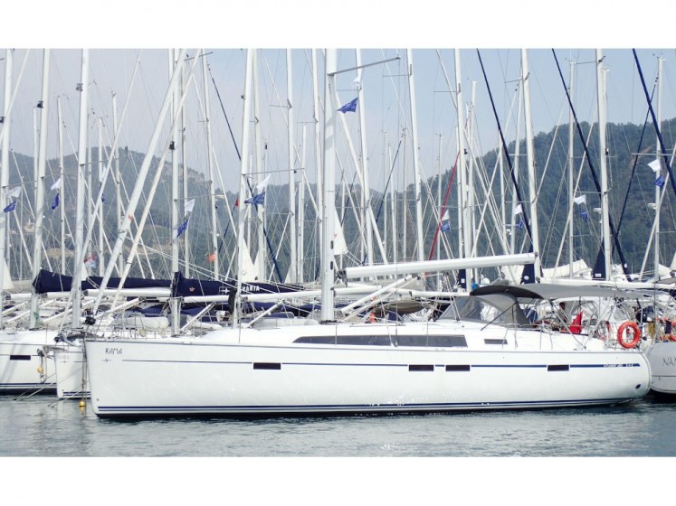 Bavaria 46 Cruiser - Yacht Charter Sailica