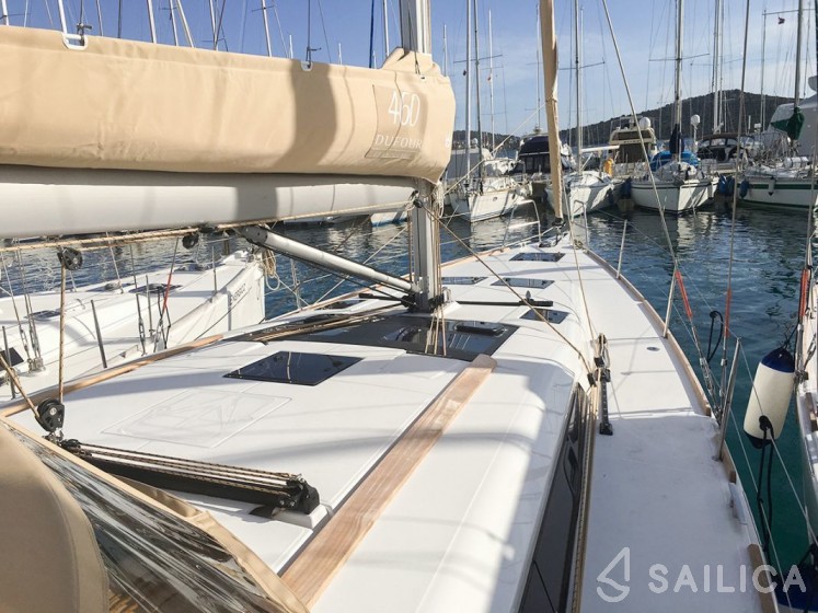 Dufour 460 Grand Large - Yacht Charter Sailica