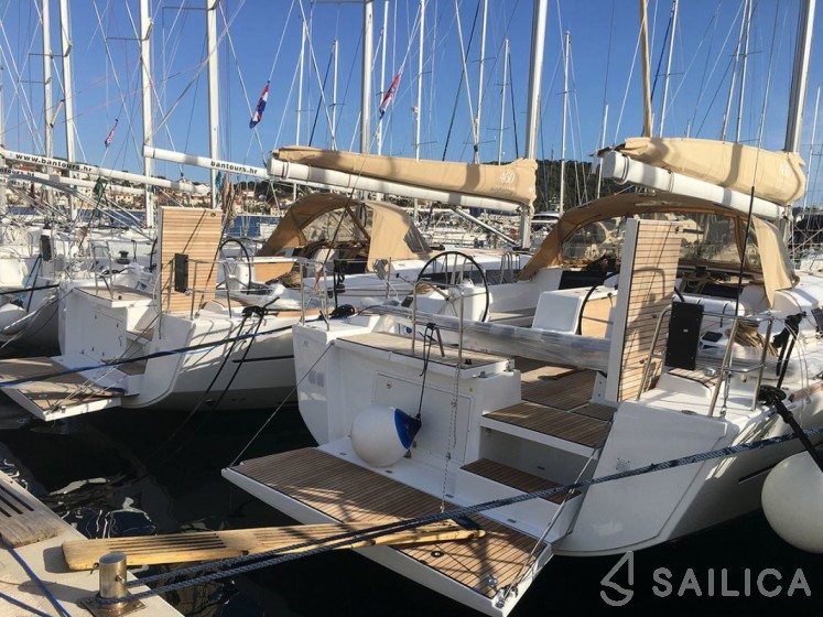 Dufour 460 Grand Large - Yacht Charter Sailica