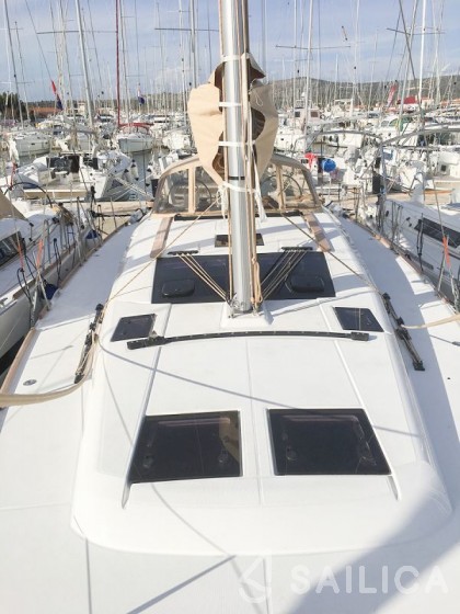 Dufour 460 Grand Large - Yacht Charter Sailica