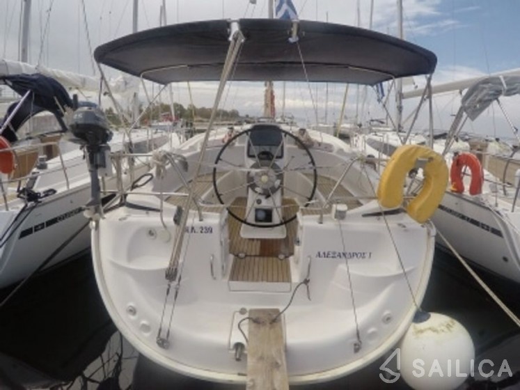 Bavaria 37 Cruiser - Yacht Charter Sailica