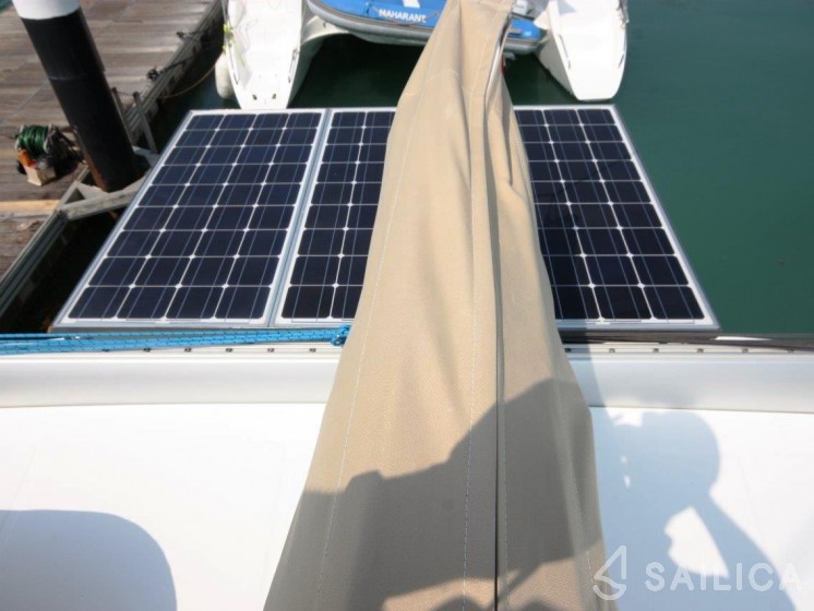 Mahe 36 Evolution - Yacht Charter Sailica