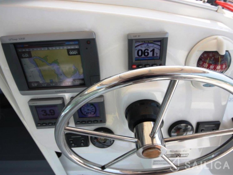 Mahe 36 Evolution - Yacht Charter Sailica