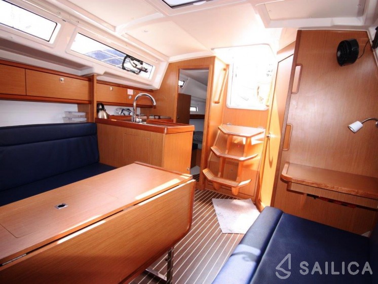 Bavaria 33 Cruiser - Yacht Charter Sailica