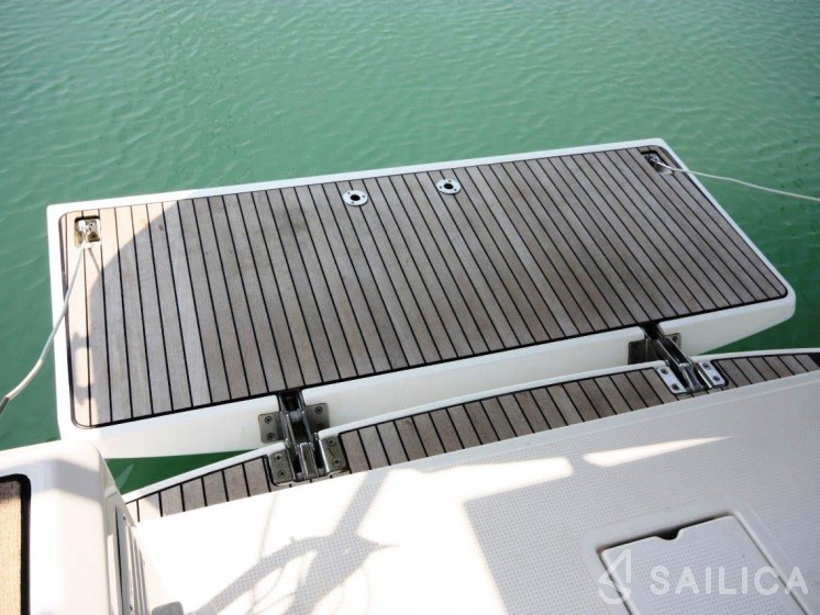 Bavaria 33 Cruiser - Yacht Charter Sailica