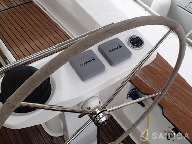 Bavaria 45 Cruiser - Yacht Charter Sailica