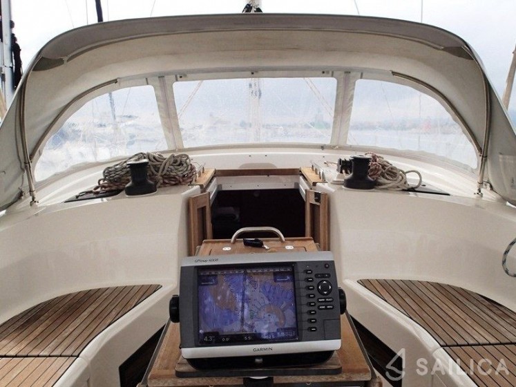 Bavaria 45 Cruiser - Yacht Charter Sailica