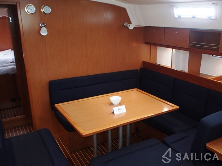 Bavaria 45 Cruiser - Yacht Charter Sailica