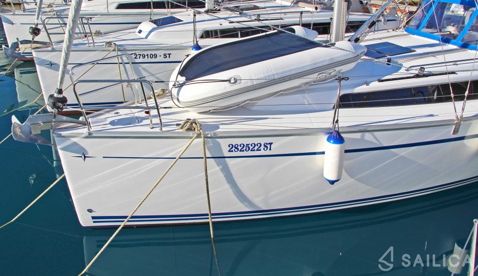 Bavaria 34 Cruiser - Yacht Charter Sailica