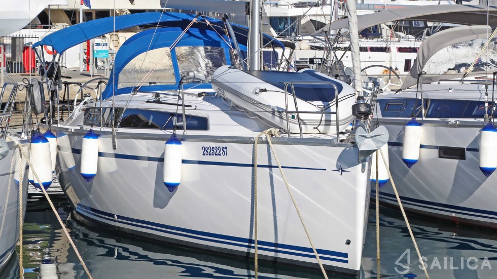 Bavaria 34 Cruiser - Yacht Charter Sailica