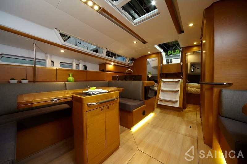 Sun Odyssey 439 - Yacht Charter Sailica