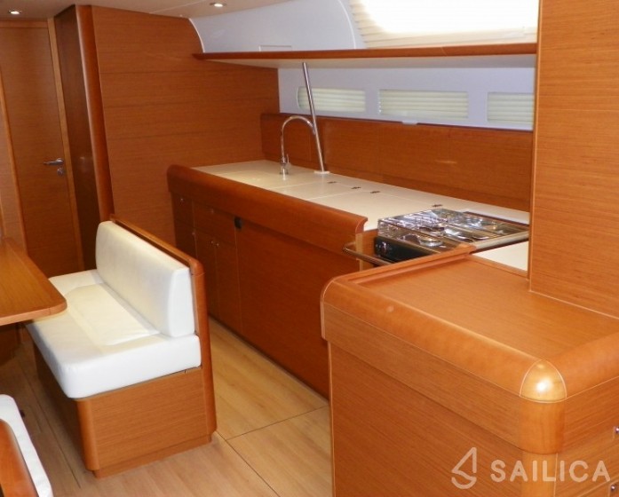 Sun Odyssey 509 - Yacht Charter Sailica