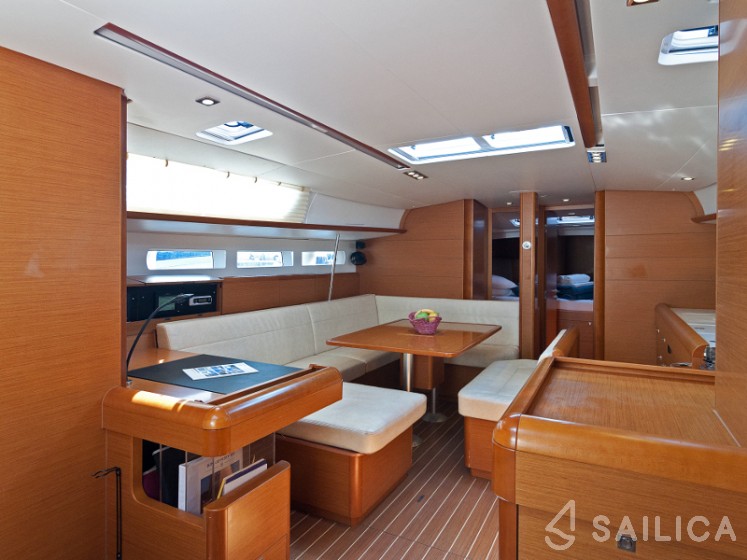 Sun Odyssey 509 - Yacht Charter Sailica