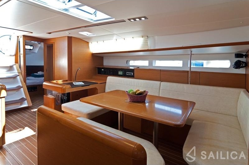Sun Odyssey 509 - Yacht Charter Sailica
