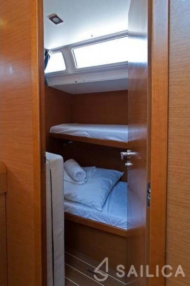 Sun Odyssey 509 - Yacht Charter Sailica