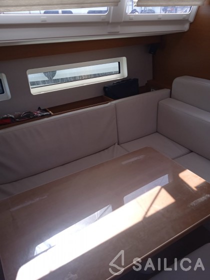 Sun Odyssey 490 - Yacht Charter Sailica