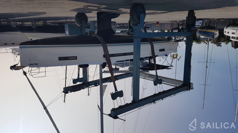 Sun Odyssey 490 - Yacht Charter Sailica