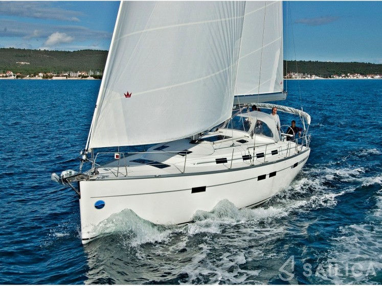 Bavaria 45 Cruiser - Yacht Charter Sailica