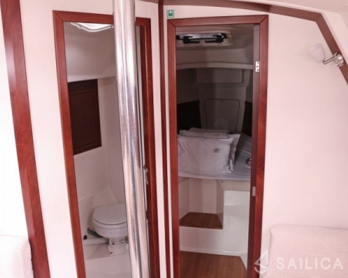Hanse 350 - Yacht Charter Sailica