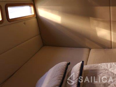 Adriana 36 - Yacht Charter Sailica