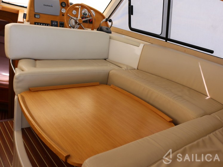Adriana 36 - Yacht Charter Sailica