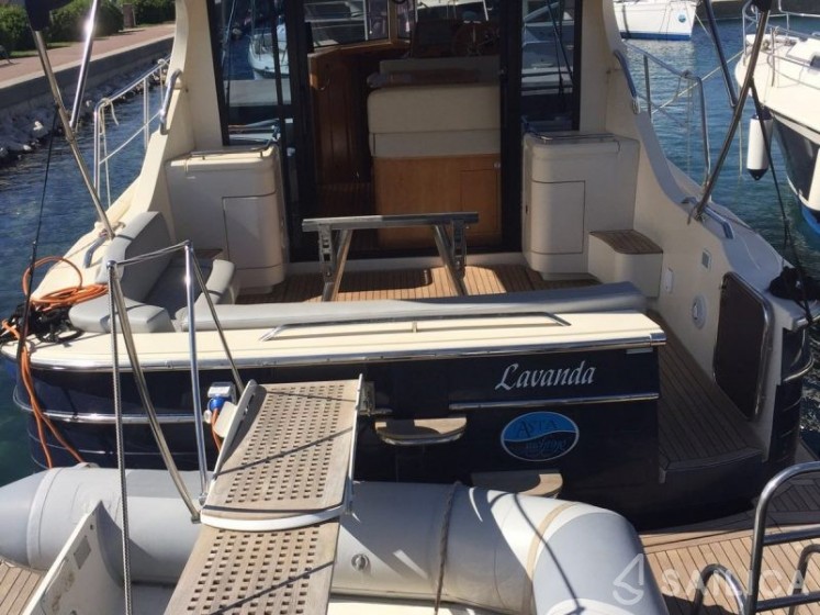 Adriana 36 - Yacht Charter Sailica