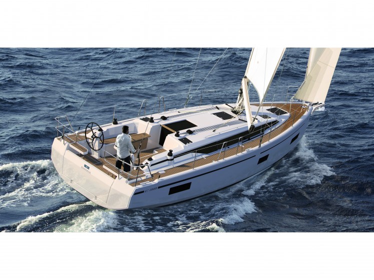 Bavaria C38 - Yacht Charter Sailica