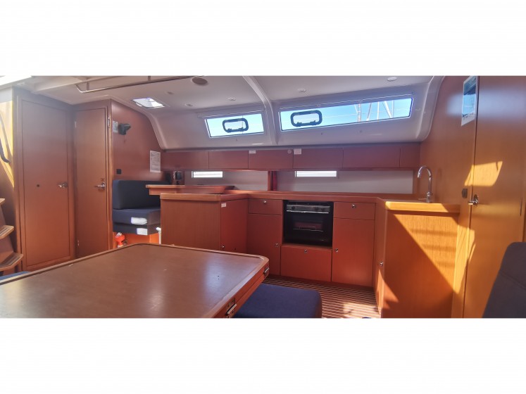 Bavaria Cruiser 51 - Yacht Charter Sailica