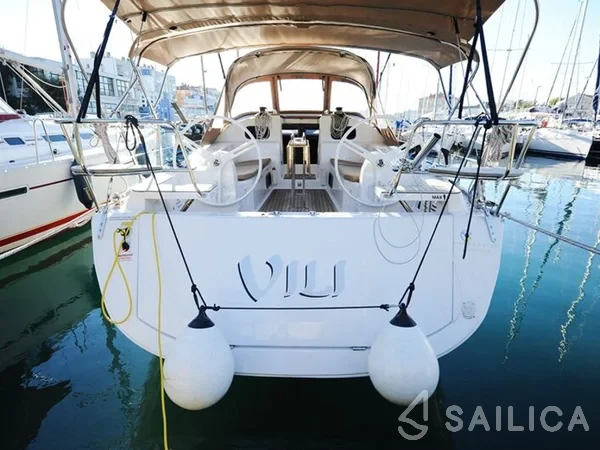 Elan 40 Impression - Yacht Charter Sailica