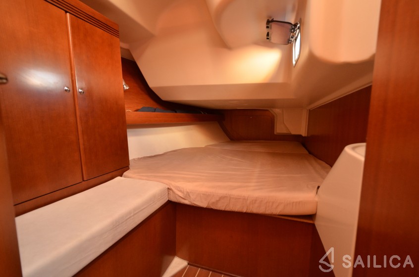 Dufour 44 - Yacht Charter Sailica