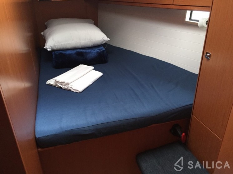 Bavaria Cruiser 46 - Yacht Charter Sailica