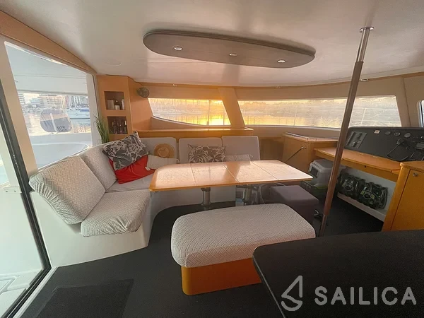 Salina 48 - Yacht Charter Sailica