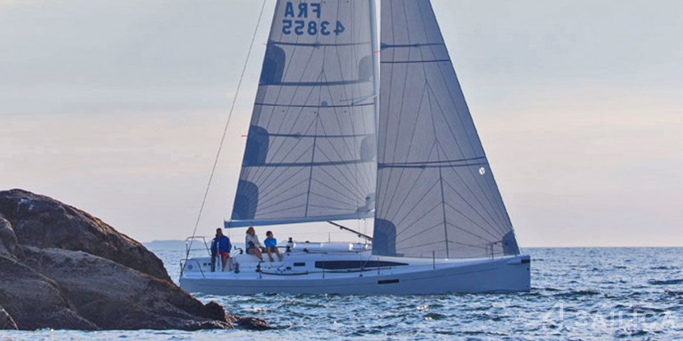 J 112 - Yacht Charter Sailica