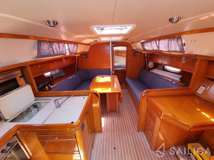 Bavaria 34 Cruiser - Yacht Charter Sailica
